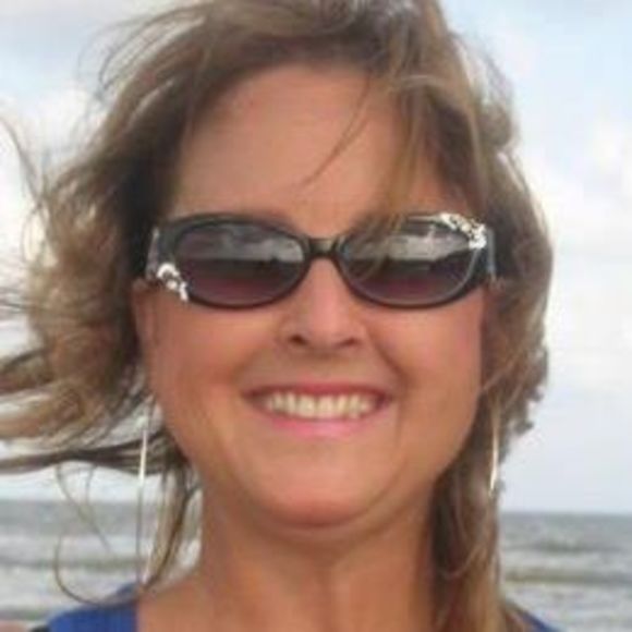 Meet your Posher, Shari - Picture 1 of 1